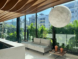 Hyde Park Lofts - by Living