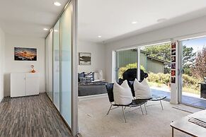@ Marbella Lane - Cozy and Eccentric Design Home