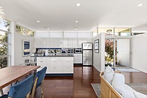 @ Marbella Lane - Cozy and Eccentric Design Home