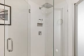 @ Marbella Lane - Cozy and Eccentric Design Home