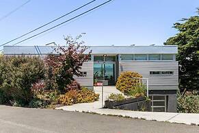 @ Marbella Lane - Cozy and Eccentric Design Home
