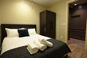 Modern 3-bed Apartment in Amsterdam