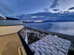 Bes' Sea View Studio