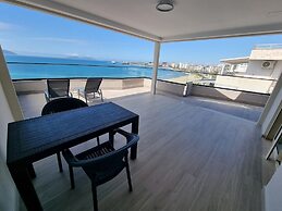 Bes' Sea View Studio