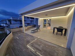 Bes' Sea View Studio