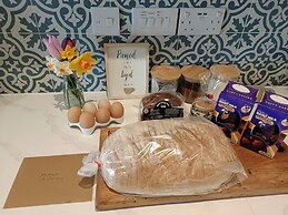 2-bed Coastal Cottage - Sleeps 4 - Pet Friendly