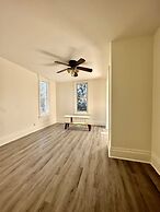 Franklin Fab Gallery House