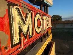 Amazing Historic 1800s Carriage House