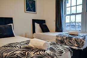 Manchester Gem - Stylish Apartment in Wigan