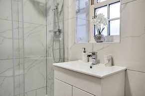 Manchester Gem - Stylish Apartment in Wigan