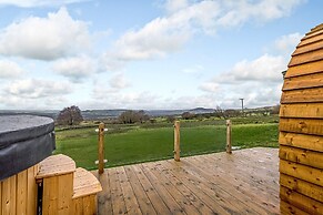 The Lodge at Brambles Farm