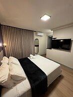 Conde de Linhares Flats