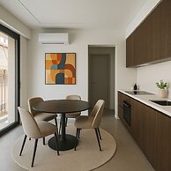 THE NIXON Suite and Apartments Hotel