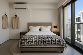 THE NIXON Suite and Apartments Hotel