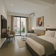 THE NIXON Suite and Apartments Hotel