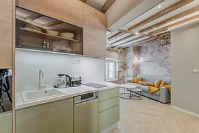 Grand Palace Luxury Retreat - Tale Of The Sea