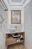 Grand Palace Luxury Retreat - Tale Of The Sea