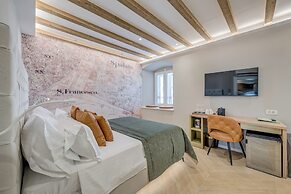 Grand Palace Luxury Retreat - Tale Of The Sea