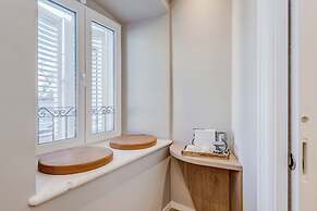 Grand Palace Luxury Retreat - Tale Of The Sea