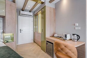 Grand Palace Luxury Retreat - Tale Of The Sea