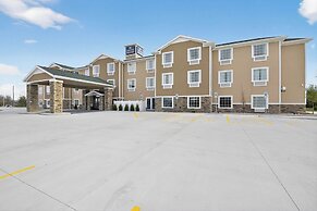 Cobblestone Hotel & Suites - Eaton
