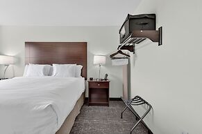 Cobblestone Hotel & Suites - Eaton