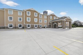 Cobblestone Hotel & Suites - Eaton