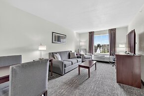 Cobblestone Hotel & Suites - Eaton