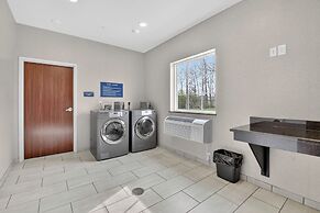 Cobblestone Hotel & Suites - Eaton