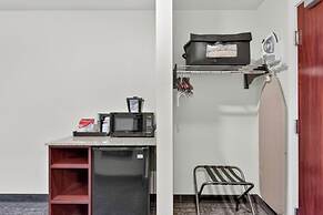 Cobblestone Hotel & Suites - Eaton
