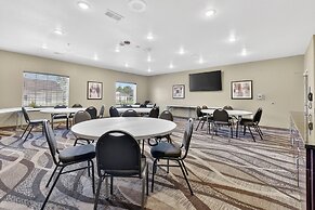 Cobblestone Hotel & Suites - Eaton