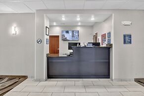 Cobblestone Hotel & Suites - Eaton