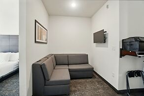 Cobblestone Hotel & Suites - Eaton