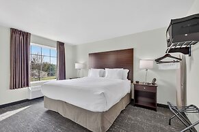 Cobblestone Hotel & Suites - Eaton