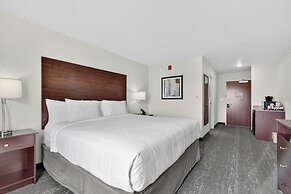 Cobblestone Hotel & Suites - Eaton