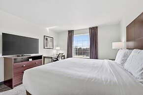Cobblestone Hotel & Suites - Eaton