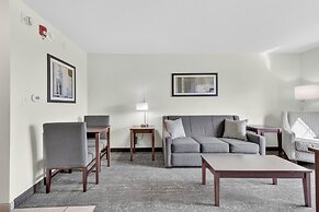 Cobblestone Hotel & Suites - Eaton
