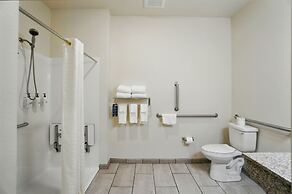 Cobblestone Hotel & Suites - Eaton