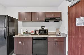 Cobblestone Hotel & Suites - Eaton