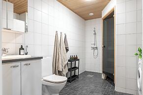 Homelike 1BR Apt. with Sauna & Parking