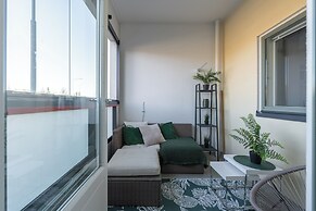 Homelike 1BR Apt. with Sauna & Parking