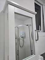 Tower Bridge Roomzzzz BnB