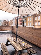 Tower Bridge Roomzzzz BnB