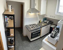 Tower Bridge Roomzzzz BnB