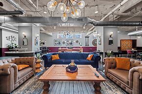 Downtown Dallas Loft