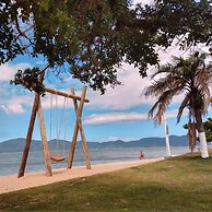 Casa de Frente pro Mar com Piscina