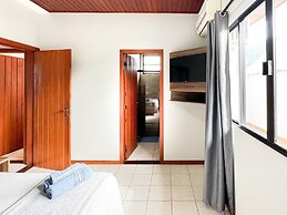 Casa de Frente pro Mar com Piscina