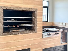 Casa de Frente pro Mar com Piscina