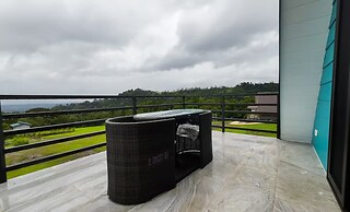 Junglo Resort and Spa