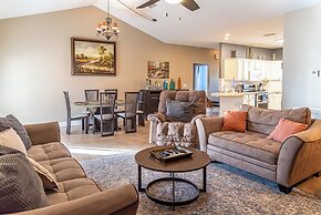 Private Home by the Beach , With hot tub and Pool Dog Friendly